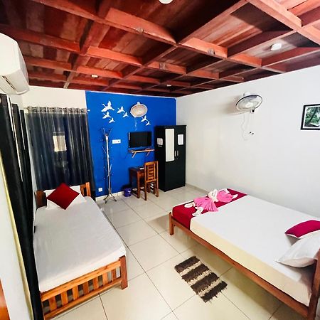 Mundro Garden Homestay Mundrothuruth Buitenkant foto