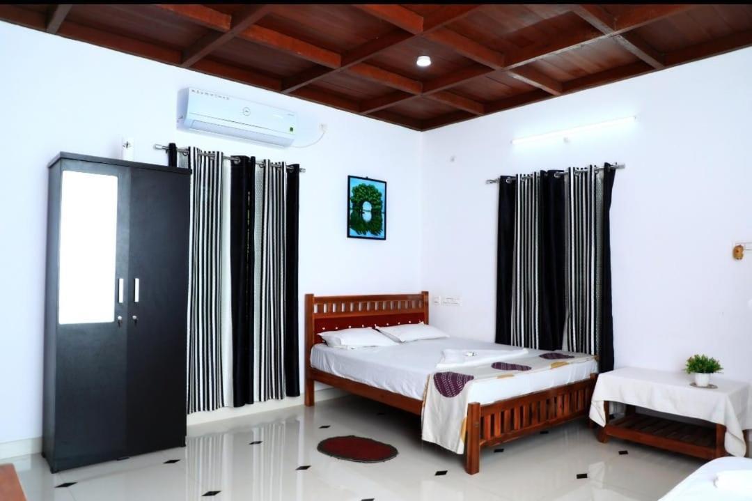 Mundro Garden Homestay Mundrothuruth Buitenkant foto