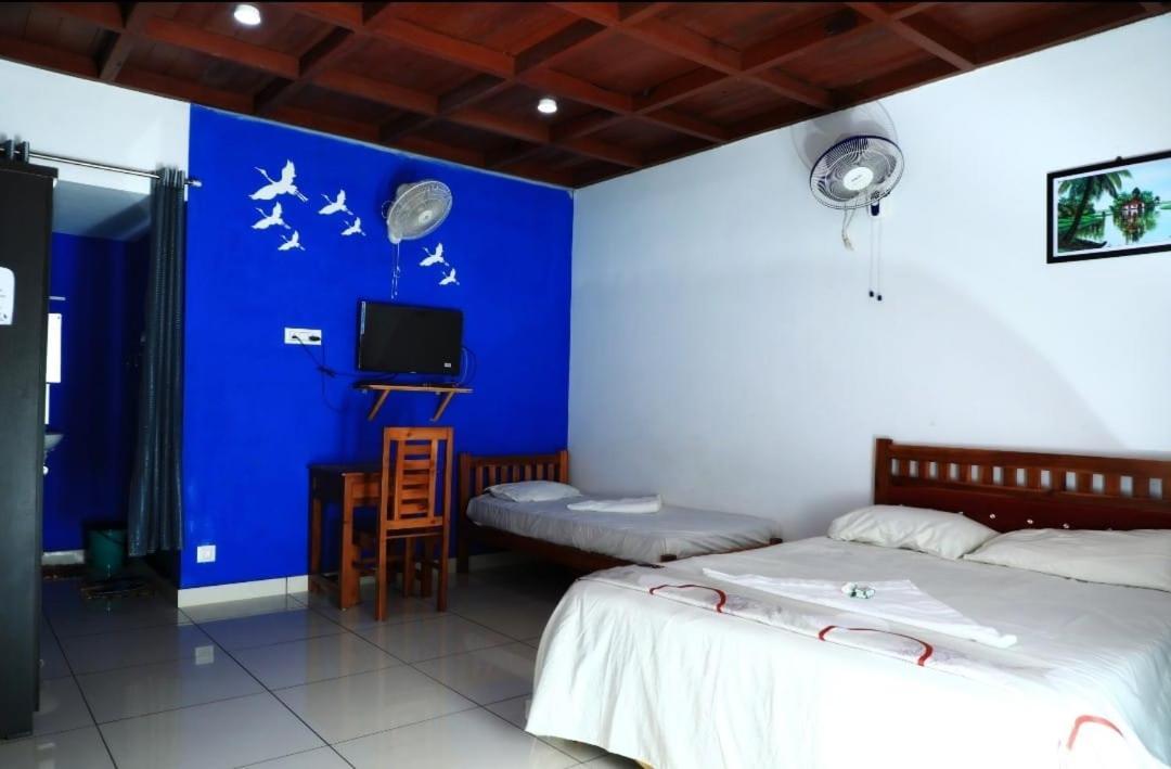 Mundro Garden Homestay Mundrothuruth Buitenkant foto