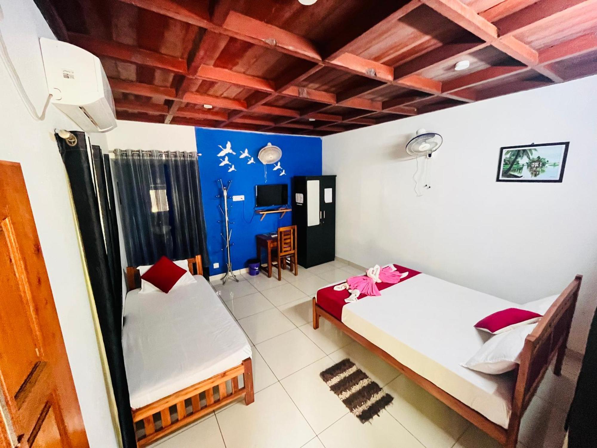 Mundro Garden Homestay Mundrothuruth Buitenkant foto